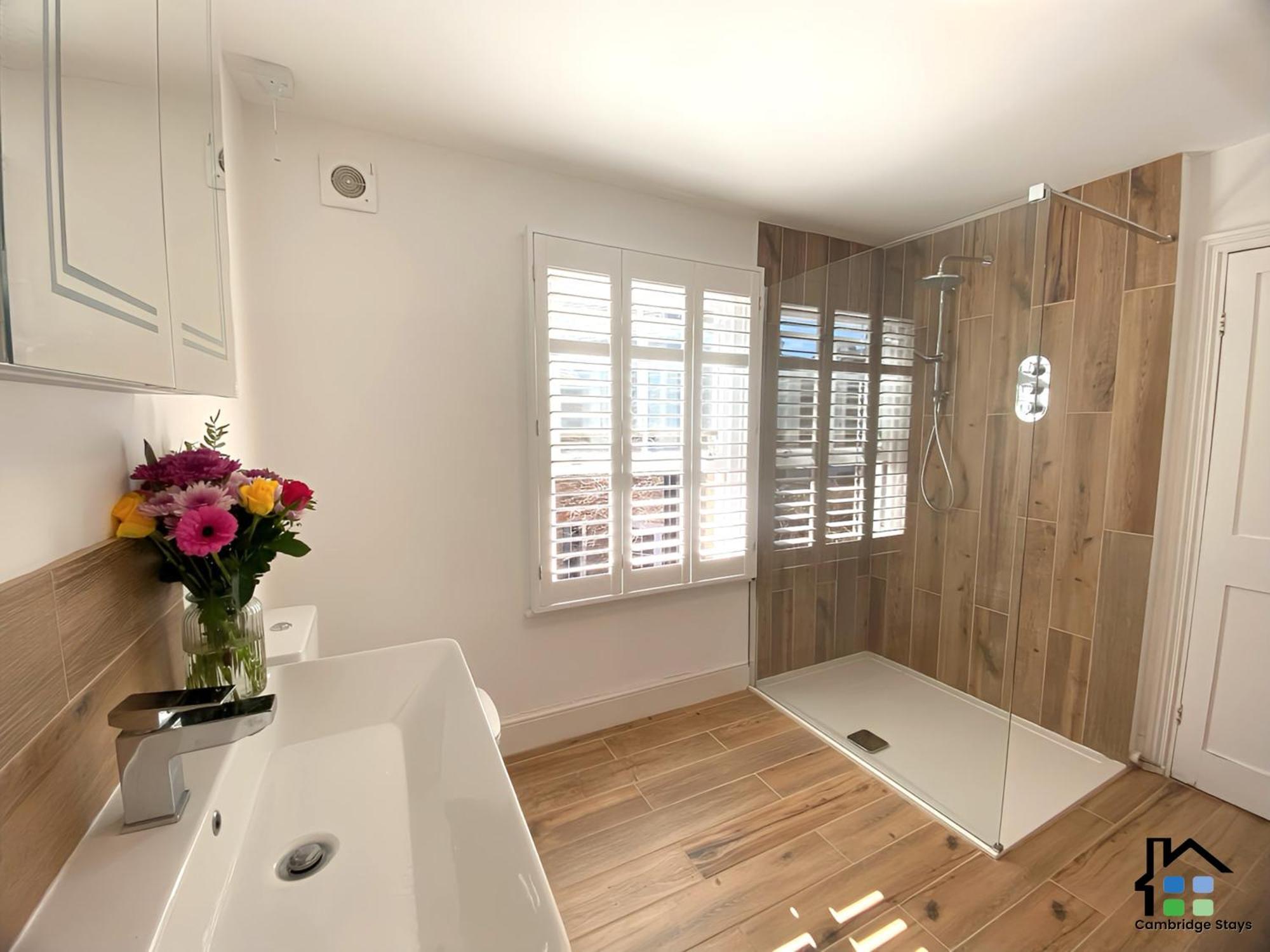 Cambridge Stays 3Br House, Easy Walk To City Center, 2 Showers, Garden, 2 Free Parking Spaces מראה חיצוני תמונה